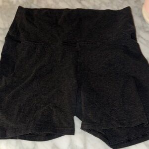Aritzia Biker Shorts